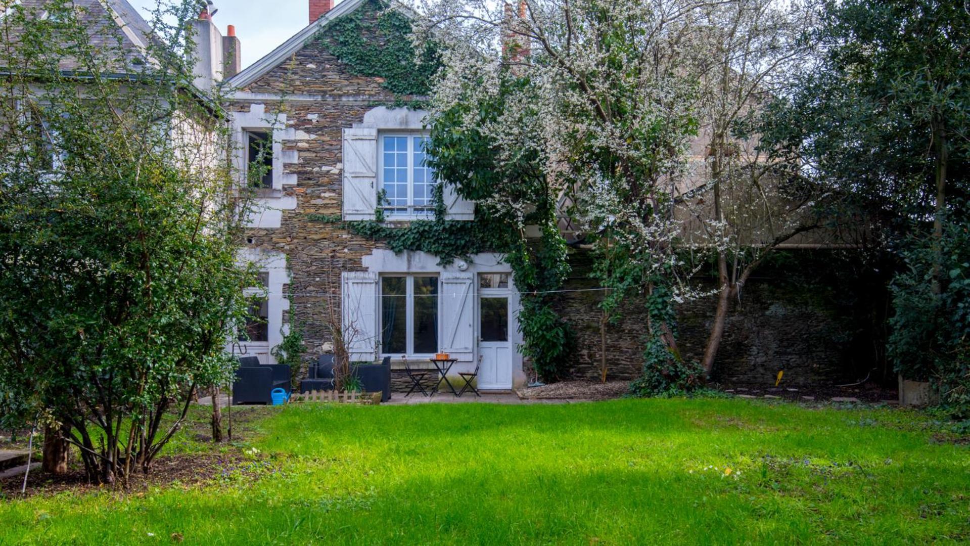 Le Botanica Apartment Angers Bagian luar foto